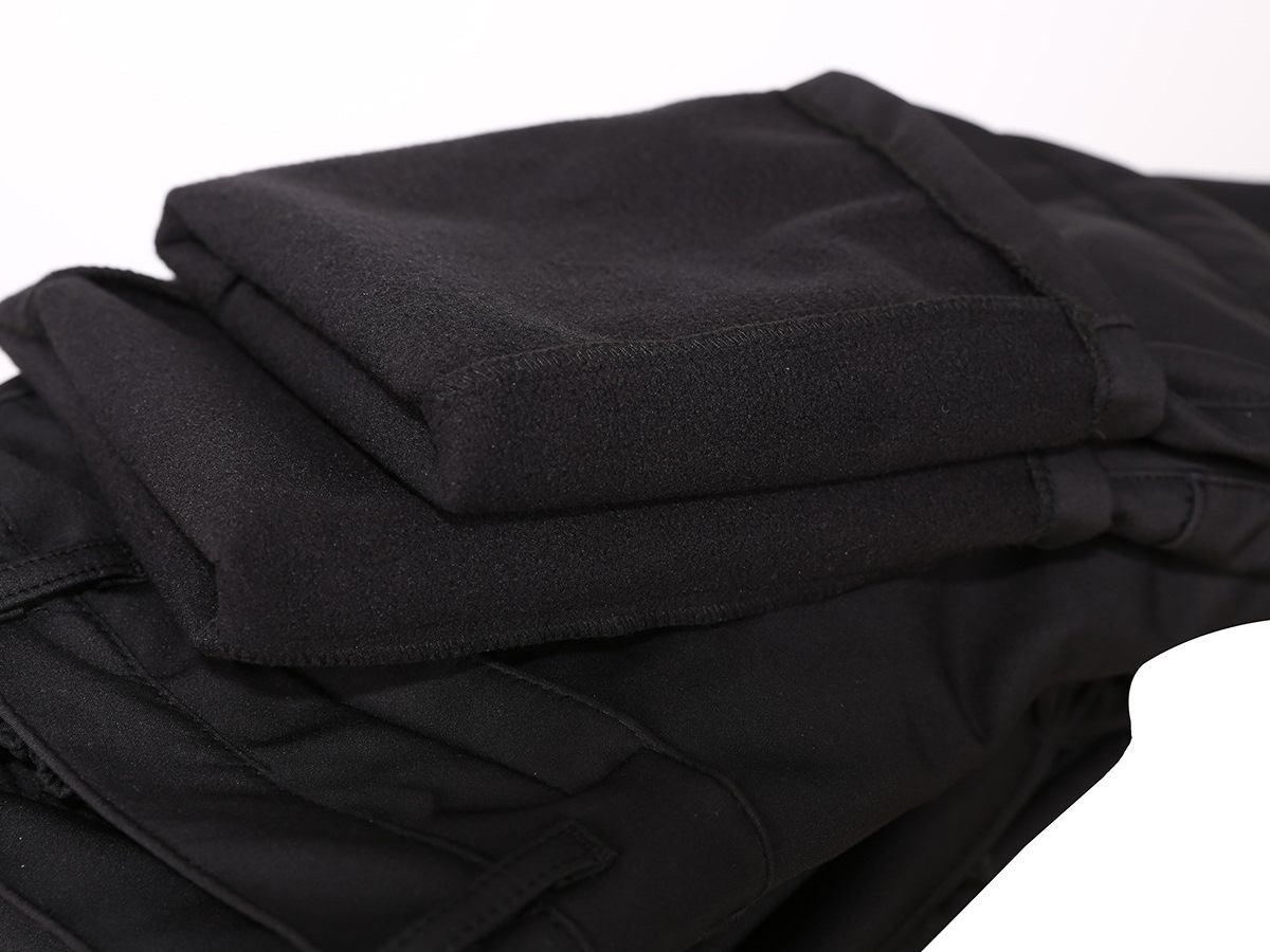Siyah softshell kışlık iş pantolonu iç polar yüzey detayı